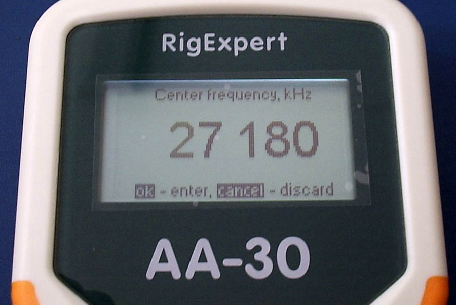 Analizator Antenowy RigExpert AA-30 czy AA-54